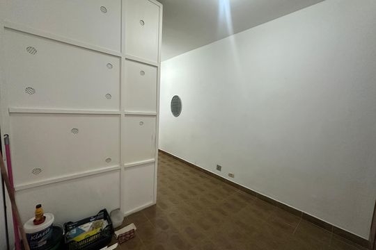 Banheiro de apartamento para alugar com 1 quarto, 36m² em Itararé, São Vicente
