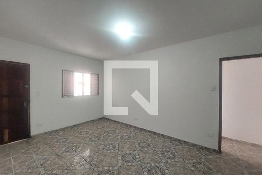Casa à venda com 7 quartos, 320m² em Jardim Nizia, São Paulo