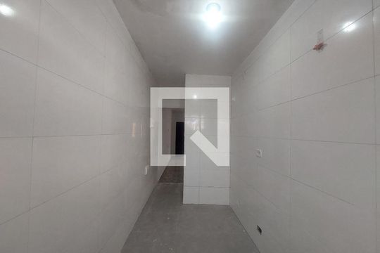 Casa à venda com 7 quartos, 320m² em Jardim Nizia, São Paulo