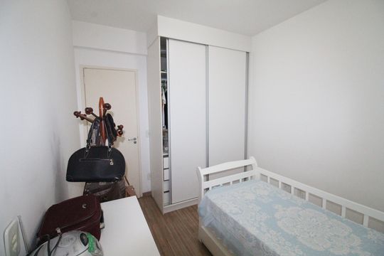 Suíte 1 de apartamento para alugar com 2 quartos, 74m² em Parque Residencial Aquarius, São José dos Campos