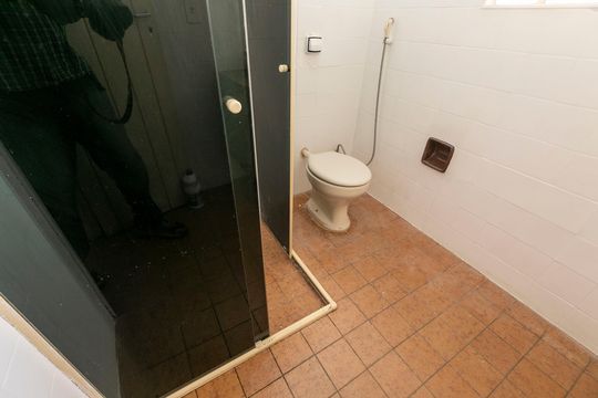 Banheiro de casa para alugar com 2 quartos, 88m² em Vila Industrial (campinas), Campinas
