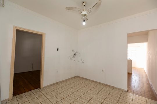 Sala de casa para alugar com 2 quartos, 88m² em Vila Industrial (campinas), Campinas