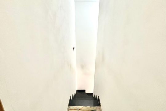 Escada de casa à venda com 2 quartos, 110m² em Jardim Belem, São Paulo