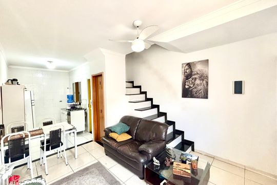 Casa à venda com 2 quartos, 110m² em Jardim Belem, São Paulo