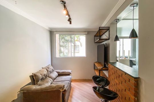 Apartamento à venda com 2 quartos, 55m² em Jardim Santa Teresinha, São Paulo