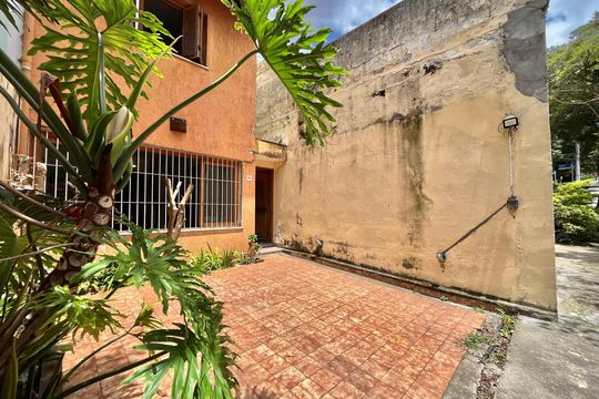 Garagem de casa à venda com 3 quartos, 123m² em Vila da Saúde, São Paulo