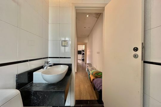 Banheiro Corredor de casa à venda com 3 quartos, 123m² em Vila da Saúde, São Paulo
