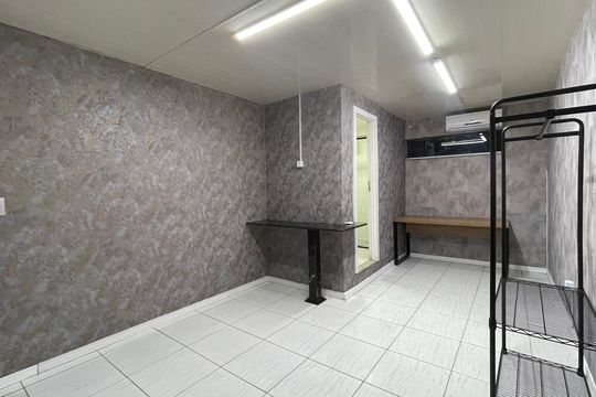 Quarto  de kitnet/studio para alugar com 1 quarto, 45m² em Ceniro Martins, São José