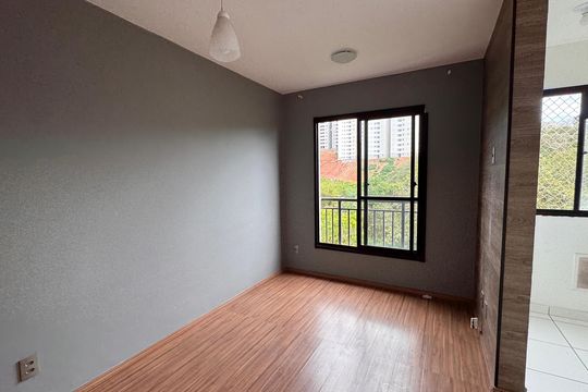 Apartamento para alugar com 2 quartos, 42m² em Lageado, Cotia