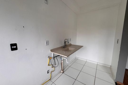 Cozinha de apartamento para alugar com 2 quartos, 42m² em Lageado, Cotia