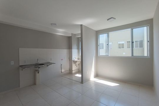Sala de apartamento para alugar com 2 quartos, 41m² em Jardim Nova Era, Nova Iguaçu
