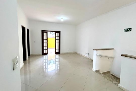 Sala 3 de casa para alugar com 5 quartos, 400m² em Macedo, Guarulhos