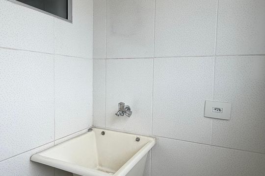 Apartamento para alugar com 2 quartos, 58m² em Parque Jose Alex Andre, Carapicuíba