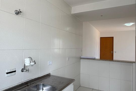 Apartamento para alugar com 2 quartos, 58m² em Parque Jose Alex Andre, Carapicuíba