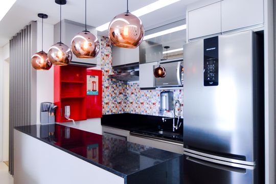 Cozinha  de apartamento à venda com 2 quartos, 56m² em Jardim Tabatinga, Guarulhos