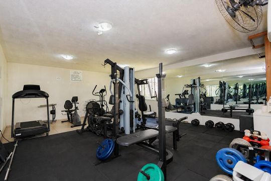 Academia de apartamento à venda com 2 quartos, 60m² em Pinheirinho, Curitiba