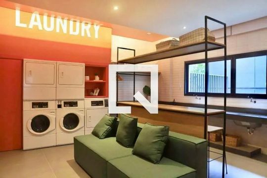 Lavanderia de apartamento para alugar com 1 quarto, 29m² em Mirandópolis, São Paulo