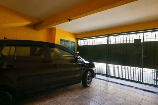 Vaga de casa para alugar com 1 quarto, 40m² em Jardim Niteroi, São Paulo