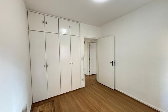 Quarto 1 de apartamento para alugar com 2 quartos, 60m² em Vila Madalena, São Paulo