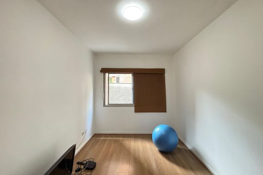 Quarto 2 de apartamento para alugar com 2 quartos, 60m² em Vila Madalena, São Paulo