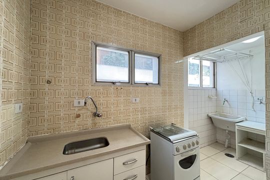 Cozinha  de apartamento para alugar com 2 quartos, 60m² em Vila Madalena, São Paulo