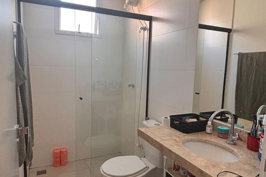 Banheiro  de apartamento para alugar com 2 quartos, 73m² em Ribeirânia, Ribeirão Preto