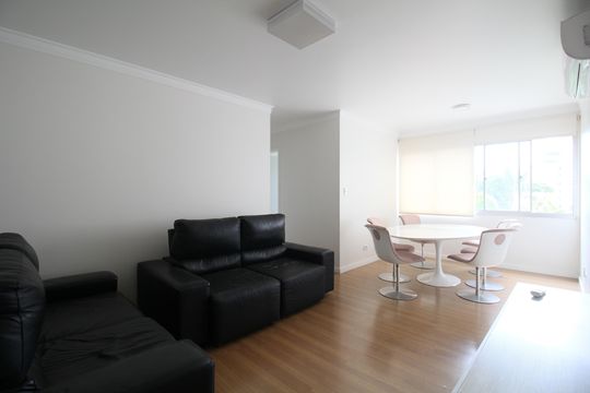 Apartamento à venda com 2 quartos, 90m² em Real Parque, São Paulo