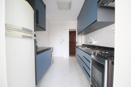 Cozinha - Armários de apartamento à venda com 2 quartos, 90m² em Real Parque, São Paulo