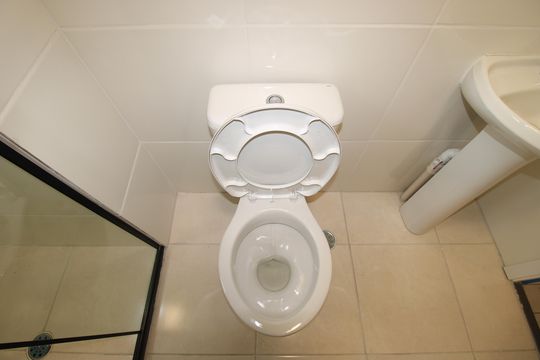 Banheiro de apartamento à venda com 2 quartos, 41m² em Cidade Líder, São Paulo