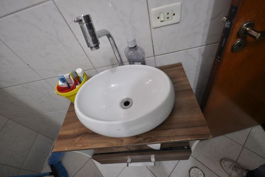 Banheiro 1 de casa à venda com 3 quartos, 250m² em Jardim Neila, São Paulo