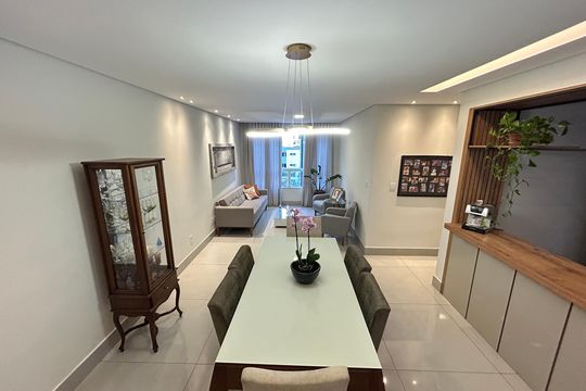 Sala  de apartamento à venda com 4 quartos, 190m² em Castelo, Belo Horizonte