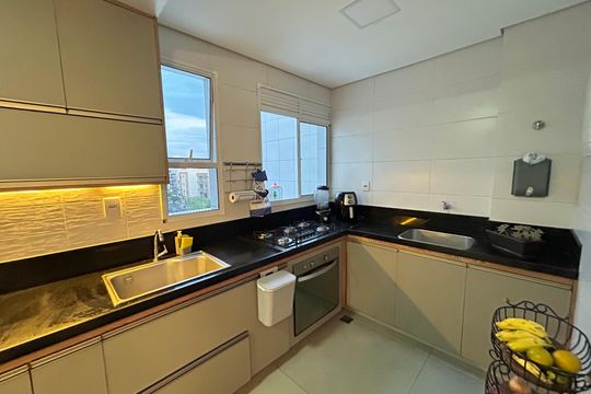 Apartamento à venda com 4 quartos, 190m² em Castelo, Belo Horizonte