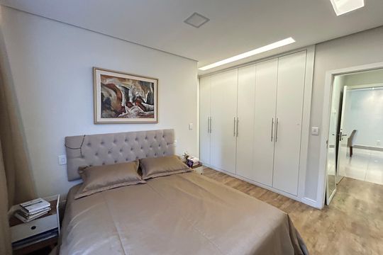 Quarto  de apartamento à venda com 4 quartos, 190m² em Castelo, Belo Horizonte