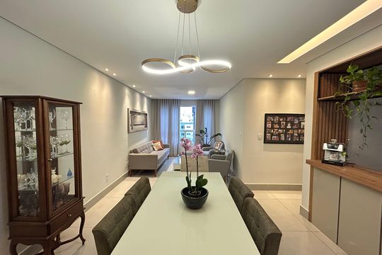 Apartamento à venda com 4 quartos, 190m² em Castelo, Belo Horizonte