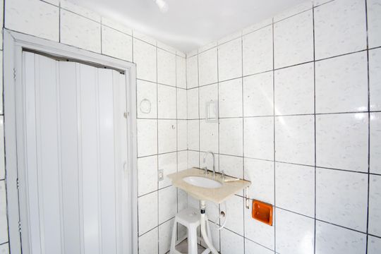 Banheiro de casa para alugar com 2 quartos, 160m² em Jardim do Triunfo, Guarulhos