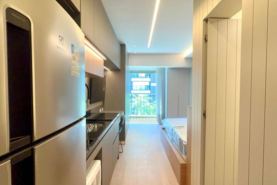 Cozinha de kitnet/studio para alugar com 1 quarto, 24m² em Cerqueira César, São Paulo