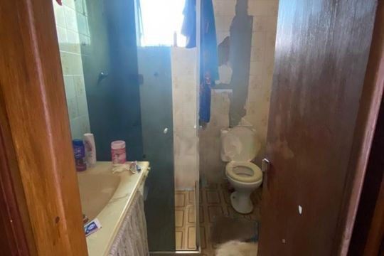 Casa à venda com 5 quartos, 556m² em Vila Galvão, Guarulhos