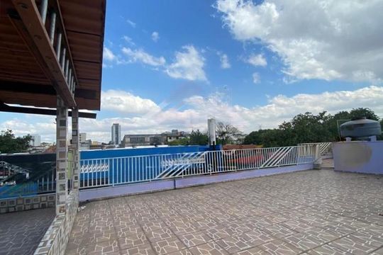 Casa à venda com 5 quartos, 556m² em Vila Galvão, Guarulhos