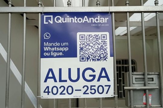 Placa HVTG-1127 de casa para alugar com 2 quartos, 115m² em Santa Paula, São Caetano do Sul