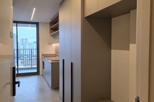 Cozinha de apartamento para alugar com 1 quarto, 42m² em Jardim Analia Franco, São Paulo