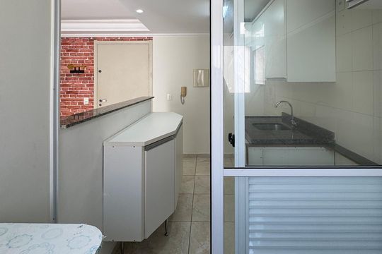 Área de Serviço de apartamento para alugar com 2 quartos, 50m² em Ferrazópolis, São Bernardo do Campo