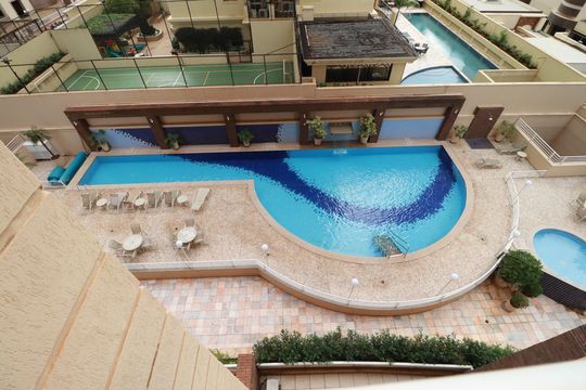 Piscina  de apartamento para alugar com 3 quartos, 137m² em Jardim Irajá, Ribeirão Preto