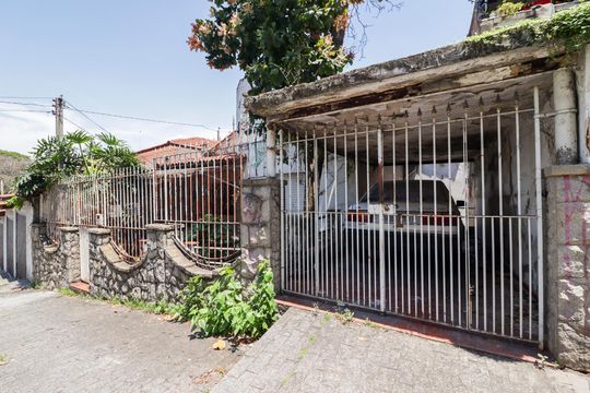Casa à venda com 1 quarto, 328m² em Jardim São Paulo, São Paulo