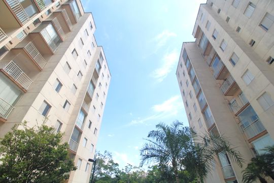 Fachada de apartamento à venda com 2 quartos, 48m² em Vila Inglesa, São Paulo