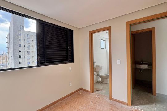 Suíte 3 de apartamento à venda com 3 quartos, 120m² em Barro Preto, Belo Horizonte