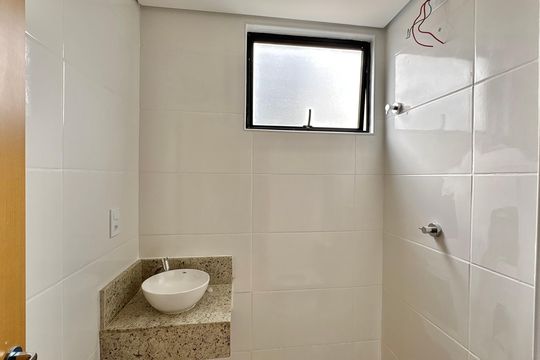 Suíte - Banheiro de apartamento à venda com 1 quarto, 34m² em Barro Preto, Belo Horizonte