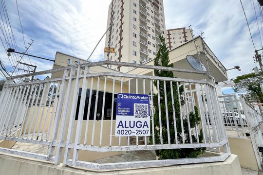 Fachada + plaquinha de apartamento à venda com 2 quartos, 56m² em Vila Normandia, São Bernardo do Campo