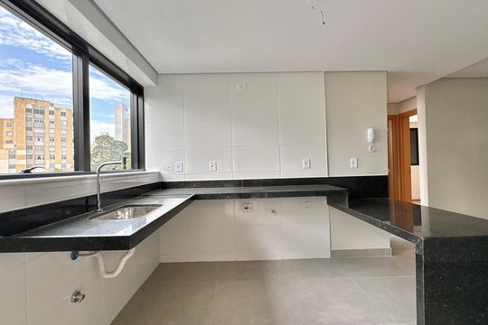 Cozinha e Área de Serviço de apartamento à venda com 2 quartos, 58m² em Barro Preto, Belo Horizonte