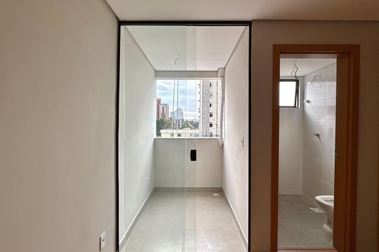 Suíte - Varanda  de apartamento à venda com 1 quarto, 36m² em Barro Preto, Belo Horizonte