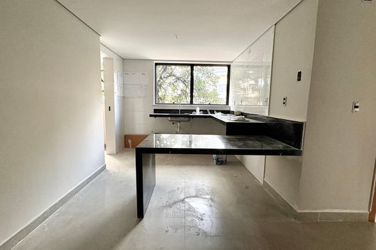 Cozinha e Área de Serviço de apartamento à venda com 2 quartos, 63m² em Barro Preto, Belo Horizonte